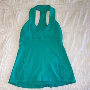 Lululemon tank